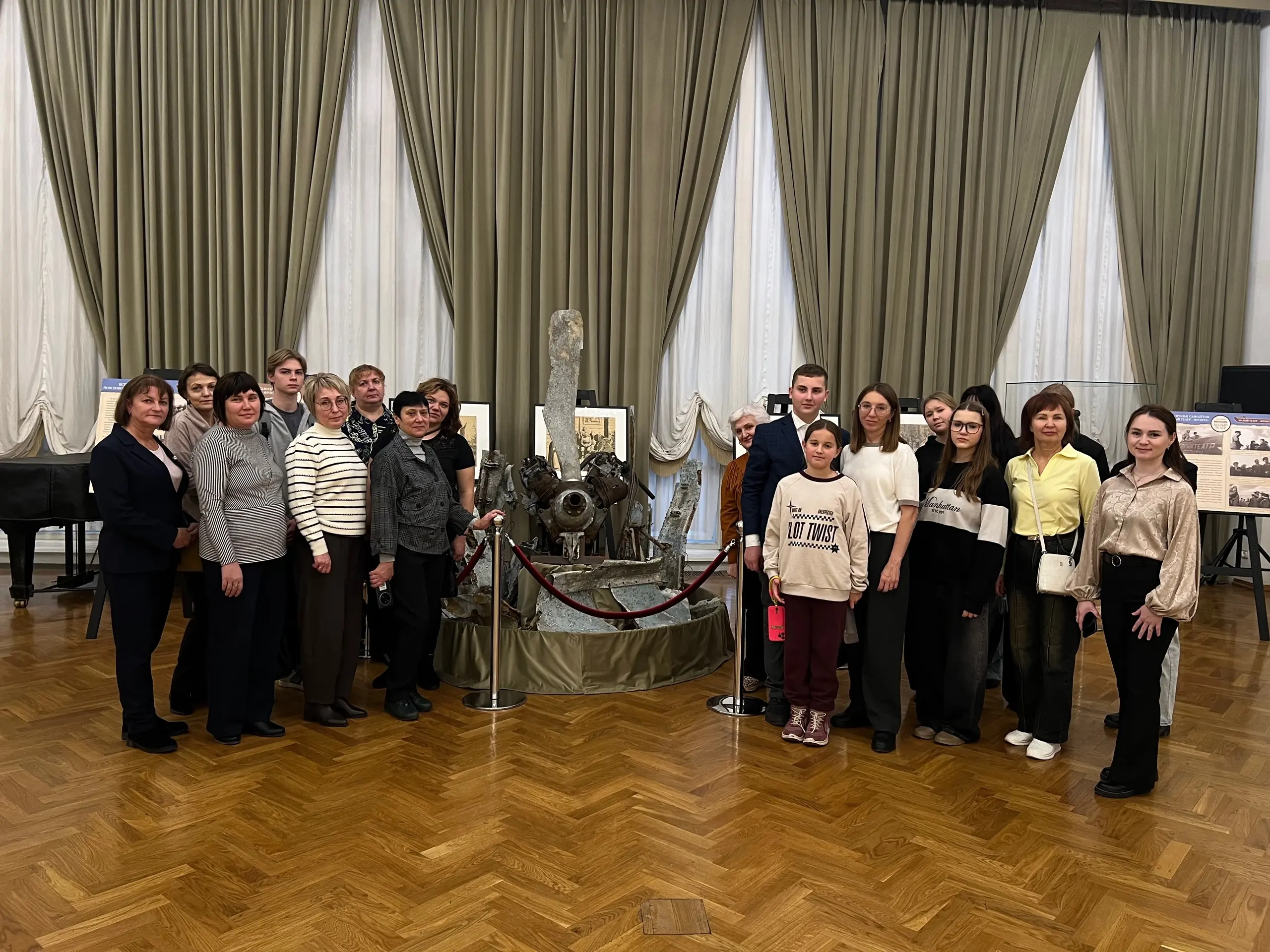 Самых стойких участников финальных мероприятий принял Государственный академический Малый театр России